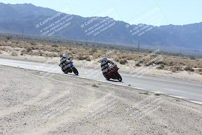 media/Dec-01-2025-Moto Forza (Mon) [[2daa91e15f]]/3-Beginner Group/Session 3 (Turn 16 Inside)/